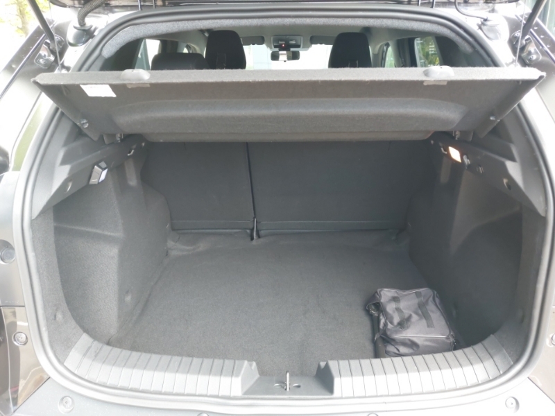 Dacia Duster All New Duster Journey 1.6 Hybrid 140 4X2  #18