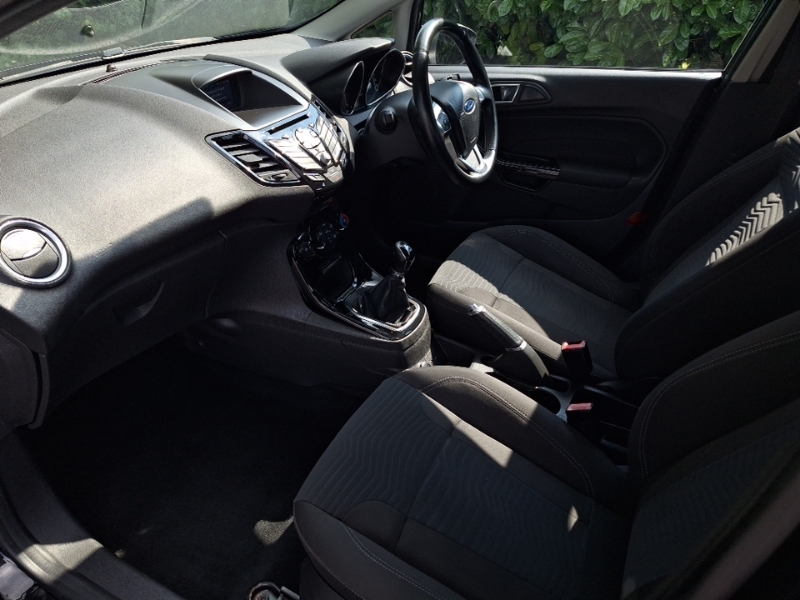 Ford Fiesta 1.25 82 Zetec Black #5