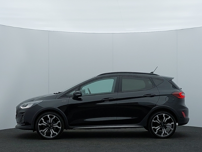 Ford Fiesta 1.0 Ecoboost Hybrid Mhev 125 Active X Black #4
