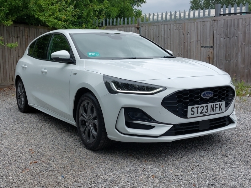 Ford Focus 1.0 Ecoboost St-line ST23NFK White