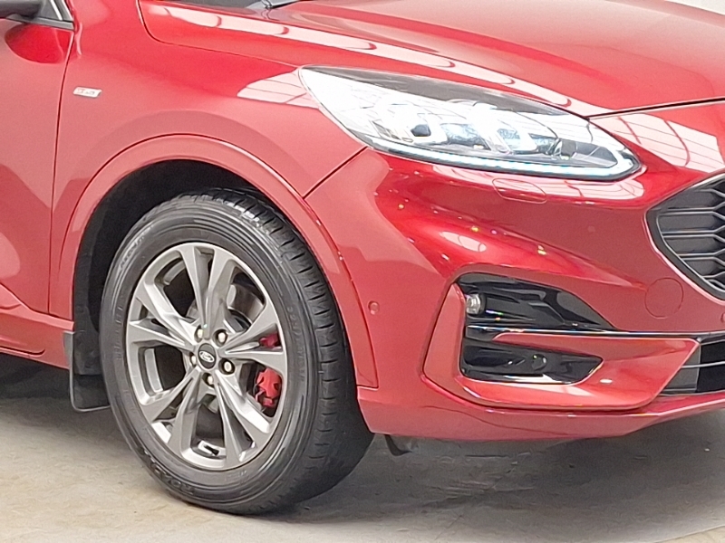 Ford Kuga 1.5 Ecoboost 150 St-line Red #20