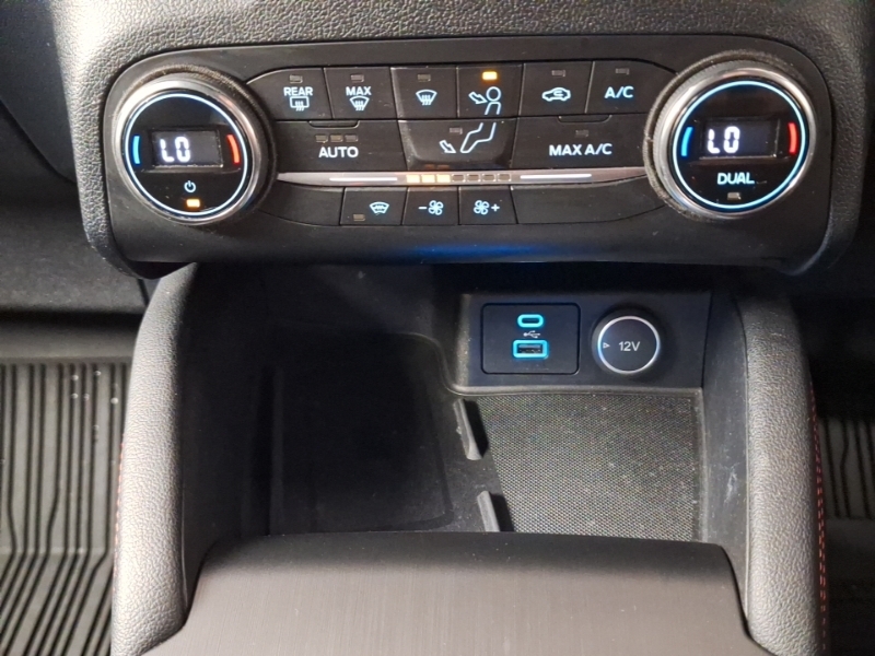 Ford Kuga 1.5 Ecoboost 150 St-line Red #16