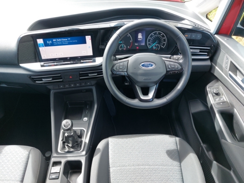 Ford Tourneo Connect 1.5 Ecoboost Active Black #8
