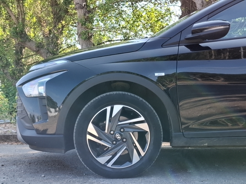 Hyundai Bayon Se Connect Red #19