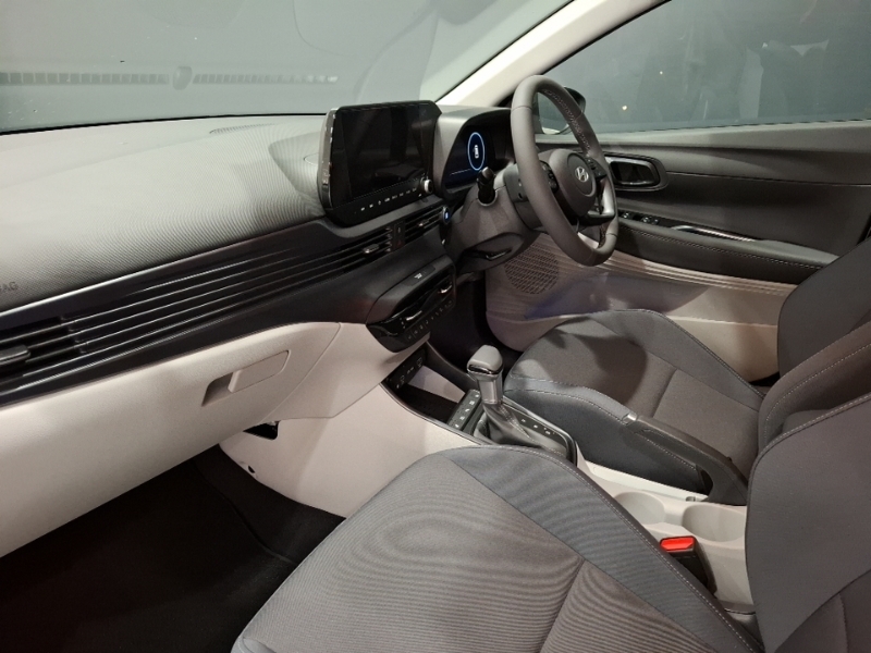 Hyundai Bayon 1.0 Tgdi 90 Tech Line Dct White #5