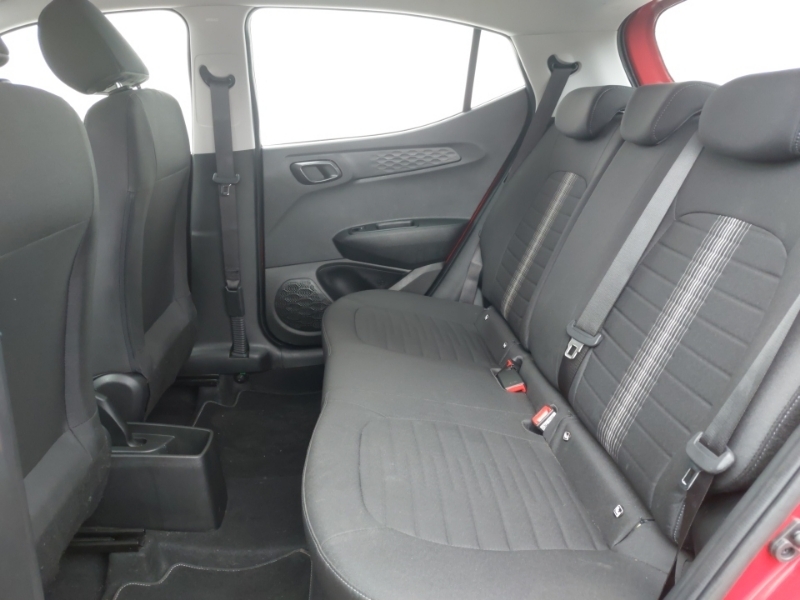 Hyundai I10 1.2 Mpi Se Connect Red #6