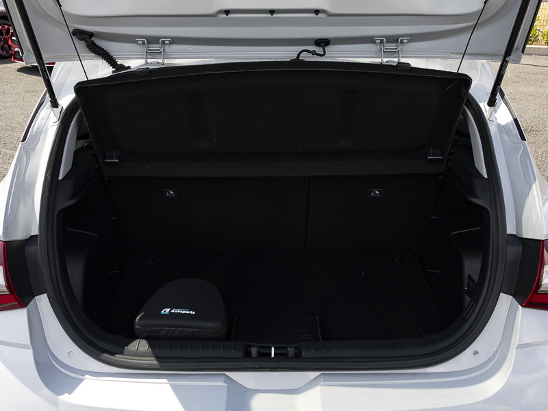 Hyundai I20 N Line White #19