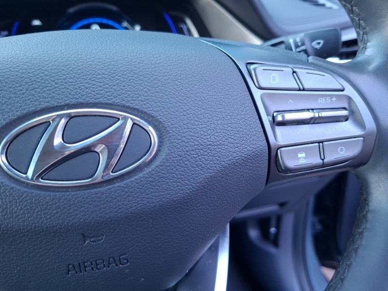 Hyundai Ioniq Hatchback Blue #13