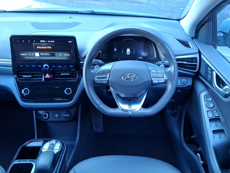 Hyundai Ioniq Hatchback Blue #8