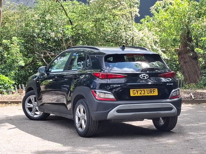 Hyundai Kona 1.0 Tgdi 48V Mhev Se Connect Black #2