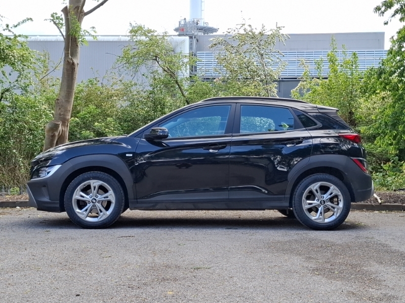 Hyundai Kona 1.0 Tgdi 48V Mhev Se Connect Black #4