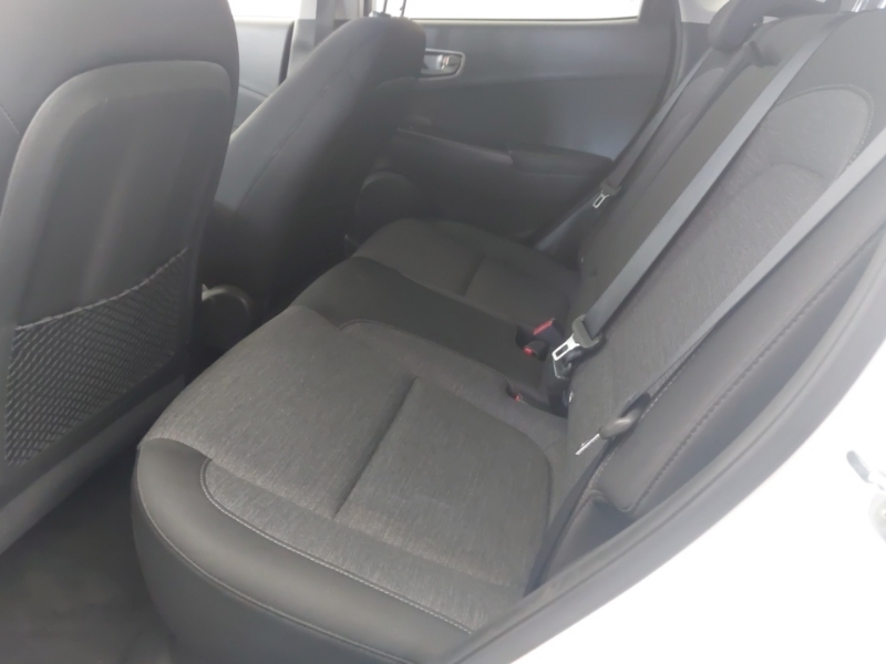 Hyundai Kona 150Kw Premium 64Kwh White #6
