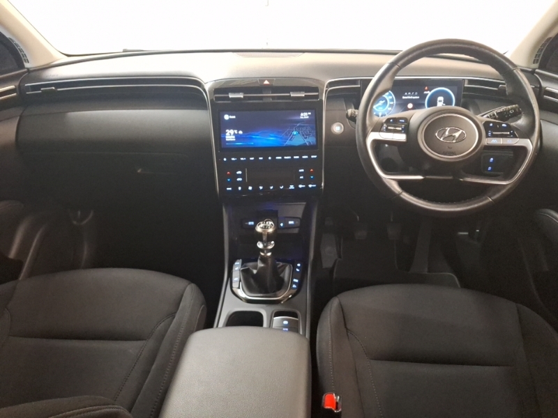 Hyundai Tucson 1.6 Tgdi Premium 2Wd White #3