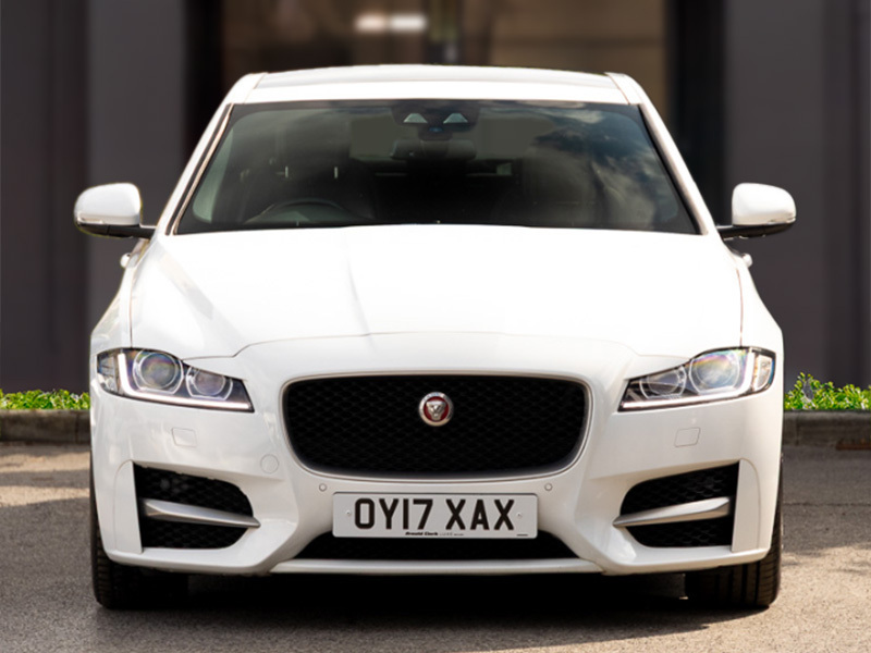 Jaguar XF Xf Portfolio D Awd Black #10