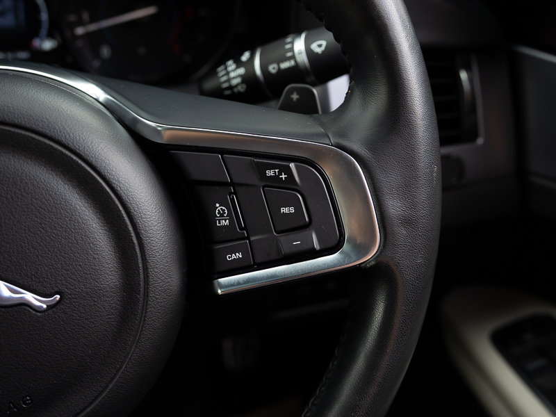 Jaguar XF Xf Portfolio D Awd Black #17