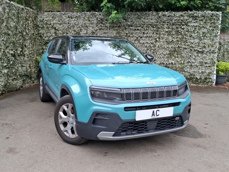 Jeep Avenger 1.2 E-hybrid Altitude Dct Black