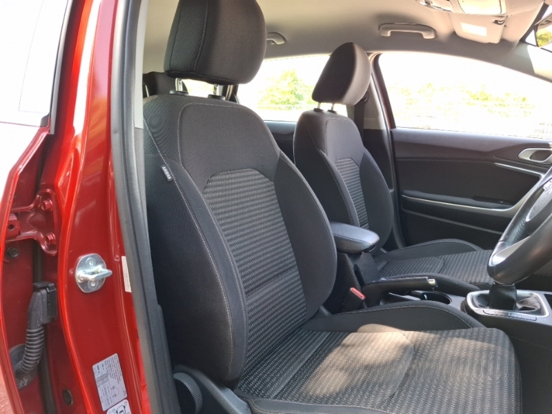 Kia Ceed 3 Spec 1.5 T-gdi Red #17