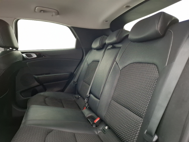 Kia Xceed 1.0T Gdi Isg 3 Black #6