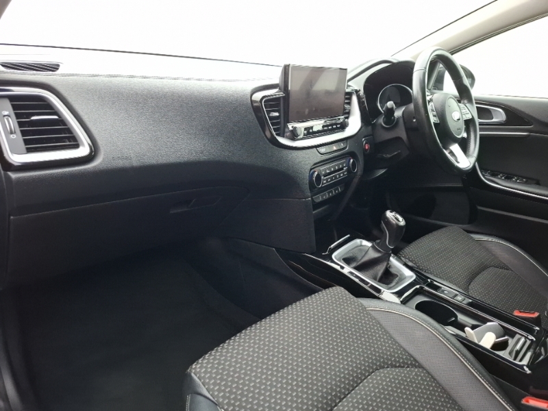 Kia Xceed 1.0T Gdi Isg 3 Black #5