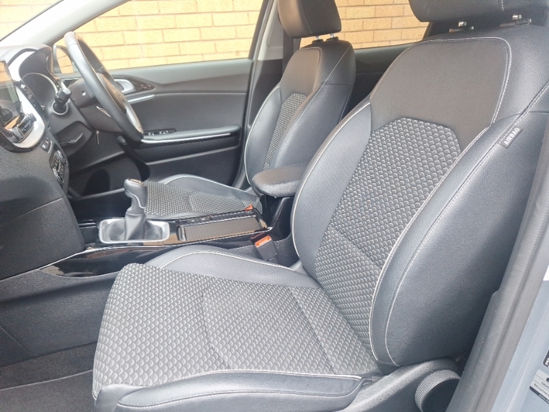 Kia Xceed 1.0T Gdi Isg Connect Silver #5
