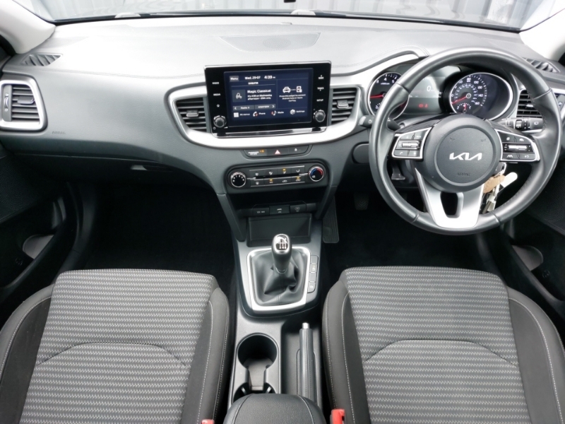 Kia Xceed 1.5T Gdi Isg 2 Black #3