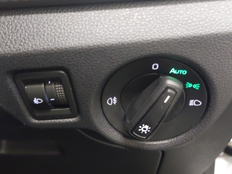Skoda Kamiq Suv Grey #13