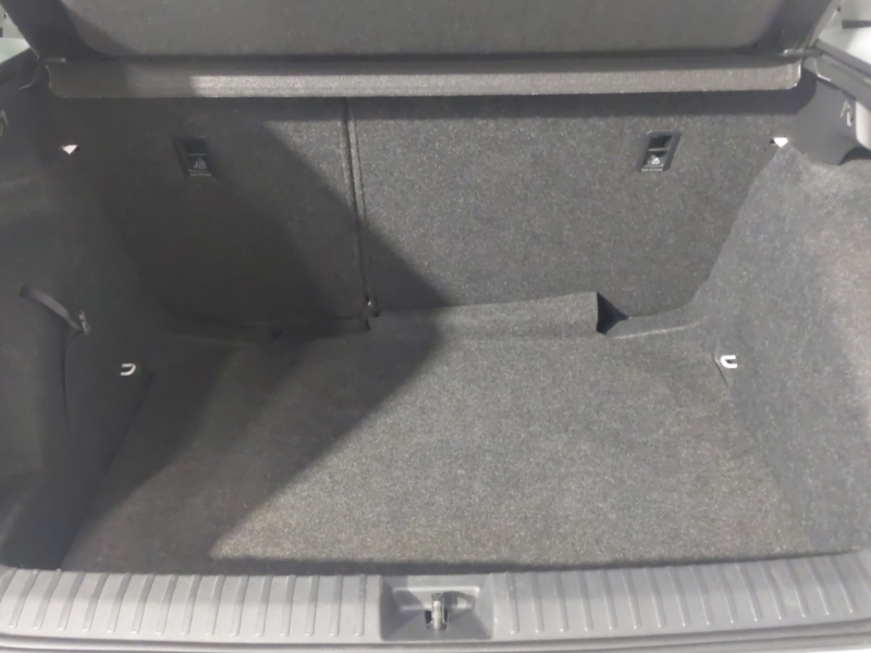 Skoda Kamiq Suv Grey #18