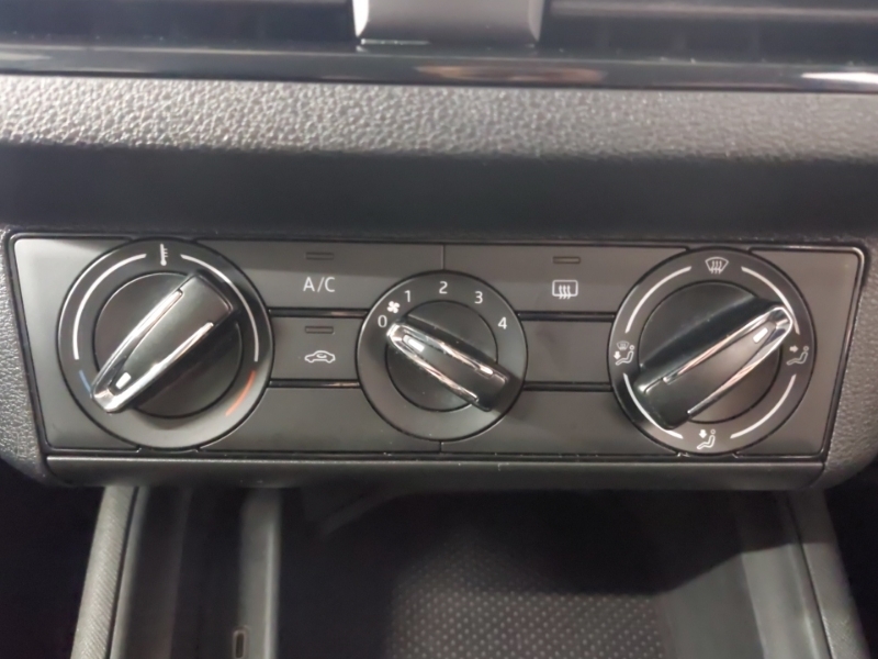 Skoda Kamiq Suv Grey #9