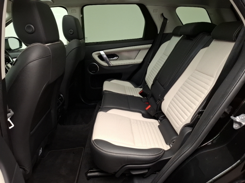 Land Rover Discovery Sport 1.5 P300e R-dynamic Hse 5 Seat Black #6