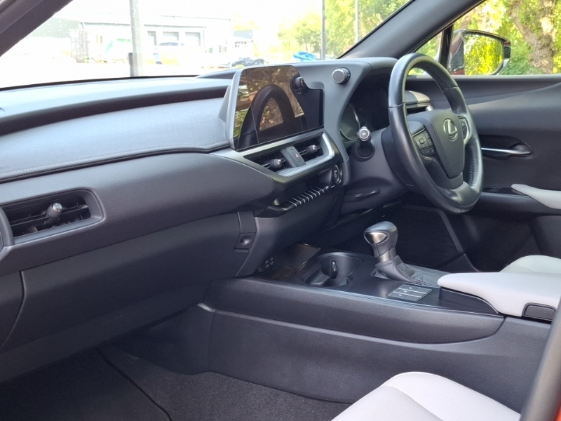 Lexus UX 250H 2.0 F-sport Design Cvt Orange #5