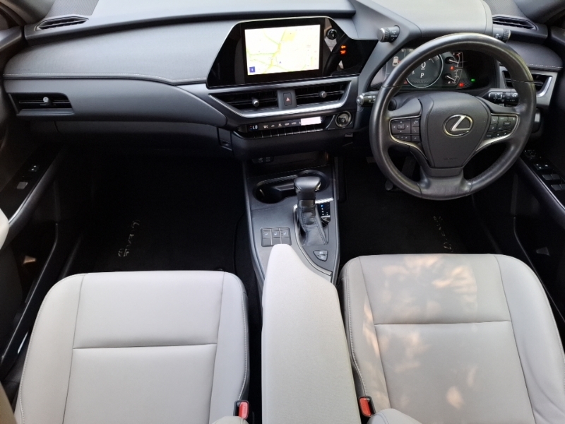 Lexus UX 250H 2.0 F-sport Design Cvt Orange #3