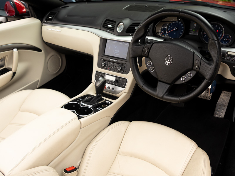 Maserati GranCabrio V8 Sport Red #3
