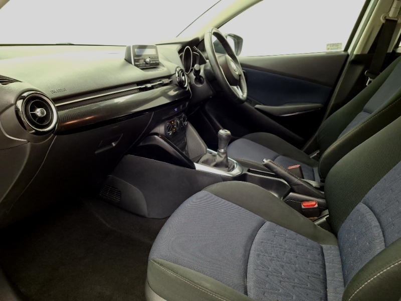 Mazda 2 1.5 75 Se-l White #5