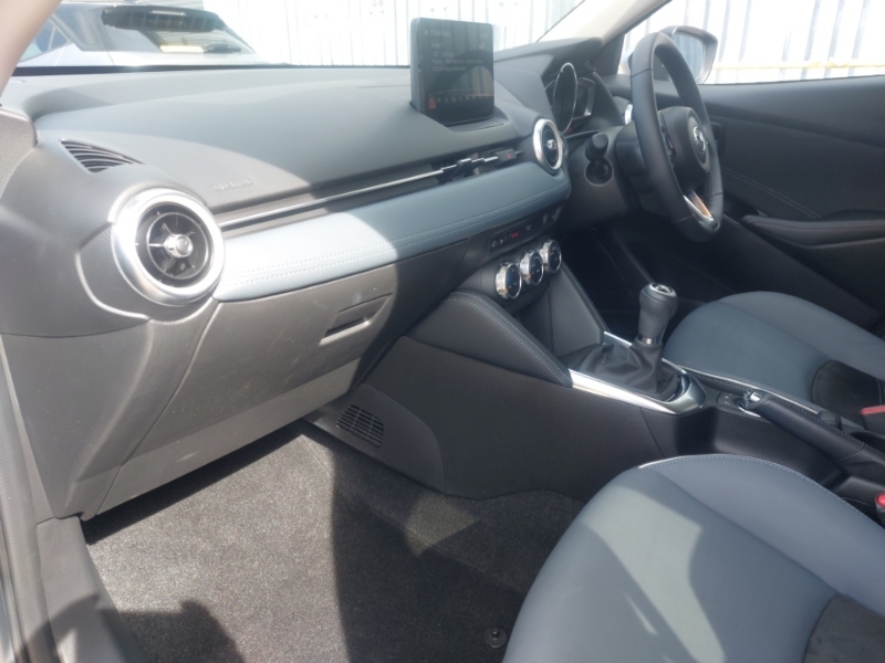 Mazda 2 1.5 E-skyactiv G Mhev 115 Gt Sport Tech Silver #5