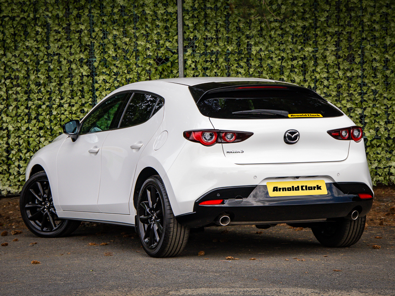 Mazda 3 2.5 E-skyactiv G Mhev 140 Homura White #2