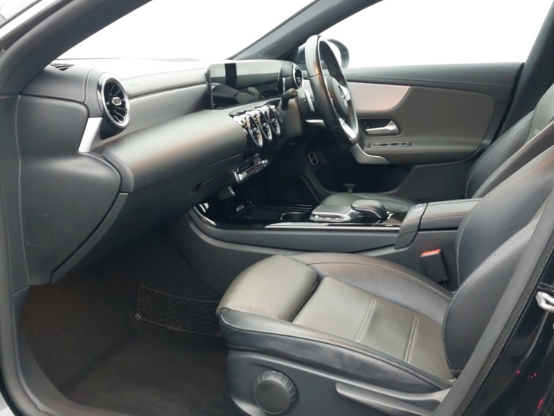 Mercedes-Benz CLA Class Cla 180 Amg Line Tip DE69VCA Black #5