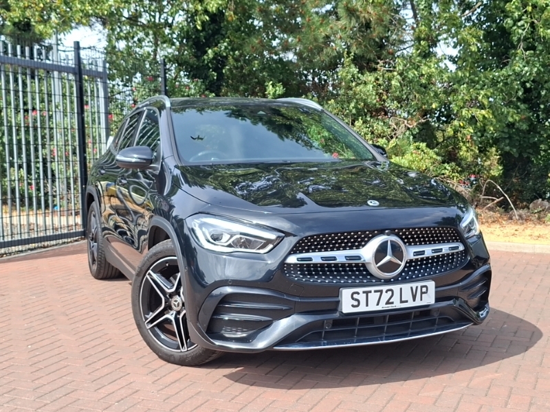 Mercedes-Benz GLA Class Gla 200 Amg Line Executive Black