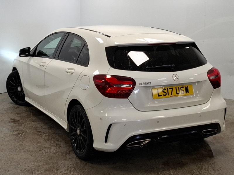 Mercedes-Benz A Class A160 Amg Line Premium White #2