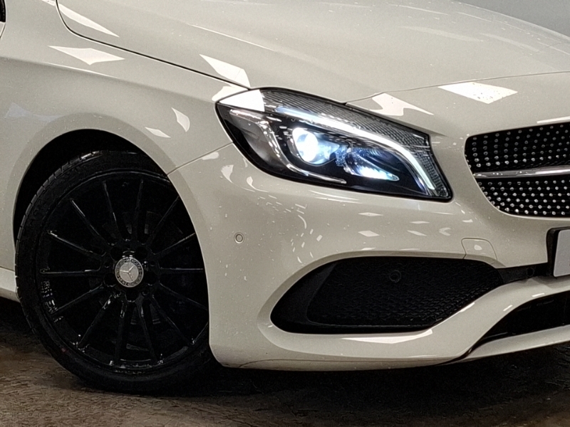 Mercedes-Benz A Class A180d Sport Premium Red #20