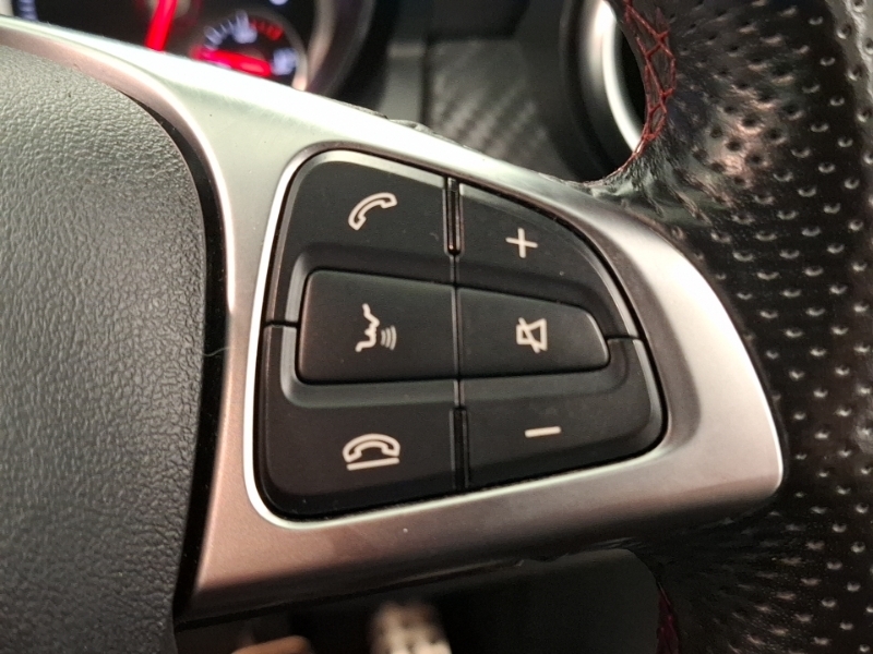 Mercedes-Benz A Class A180d Sport Premium Red #13