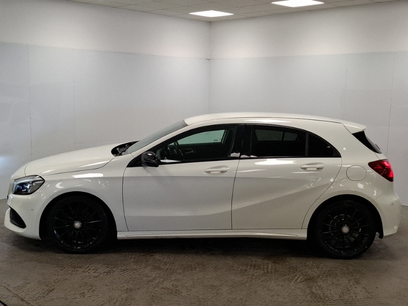 Mercedes-Benz A Class A160 Amg Line Premium White #4