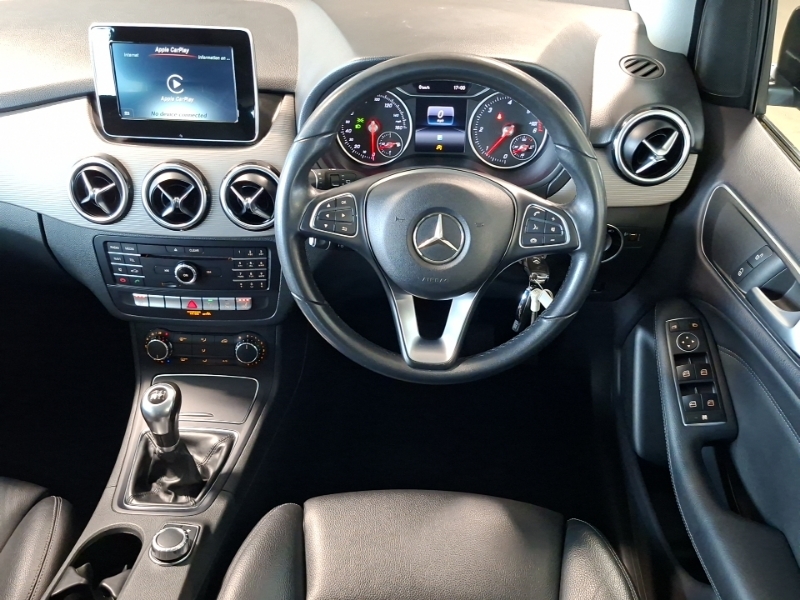 Mercedes-Benz B Class 2.1L Sport White #8