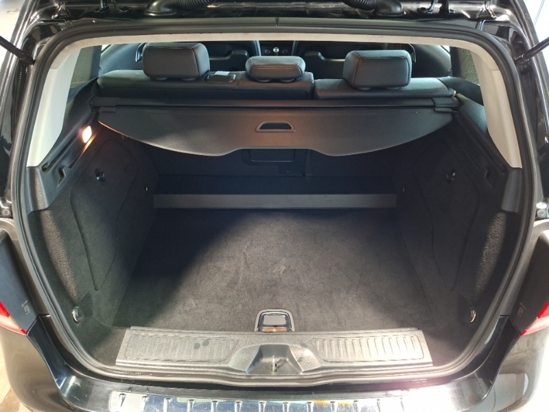 Mercedes-Benz B Class 2.1L Sport White #18