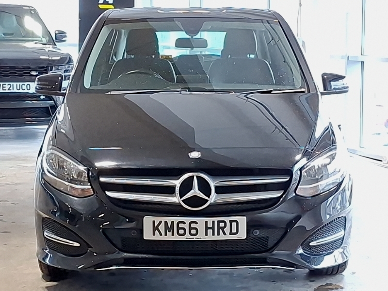 Mercedes-Benz B Class 2.1L Sport White #14