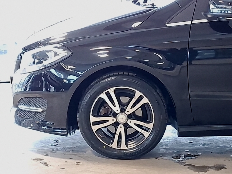 Mercedes-Benz B Class 2.1L Sport White #19