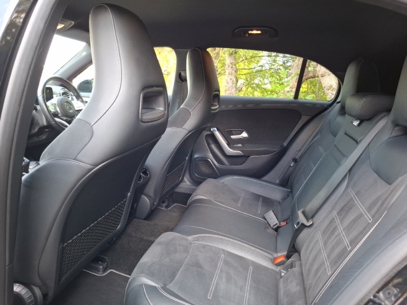 Mercedes-Benz A Class A180 Amg Line Premium Edition Black #6