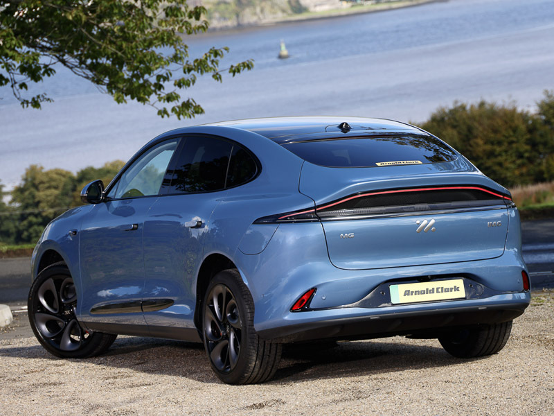 MG IM6 553Kw Launch Edition 100Kwh Awd Blue #2