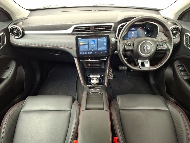 MG ZS 130Kw Trophy Connect Ev 51Kwh Silver #3