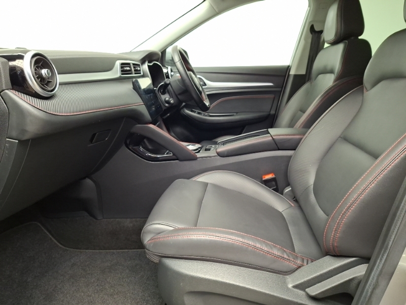 MG ZS 130Kw Trophy Connect Ev 51Kwh Silver #5