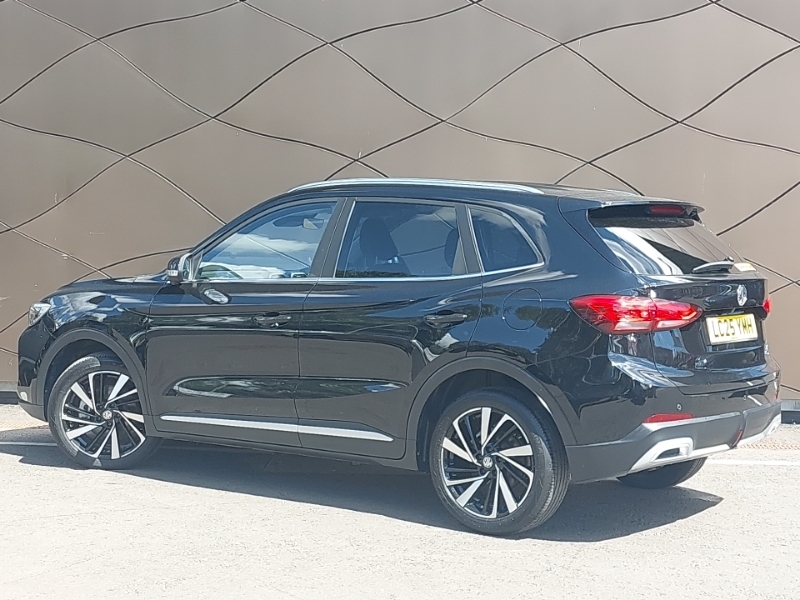 MG ZS 1.5 Hybrid Trophy Black #2